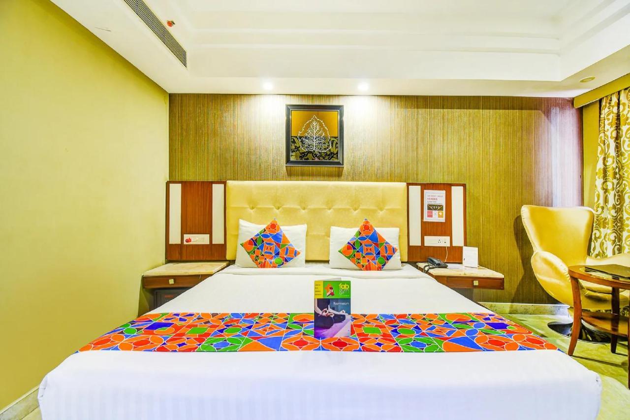 The Hotel Orient Taibah Nagpur Exterior photo